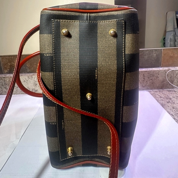 Fendi Authentic - Picture 2 of 4